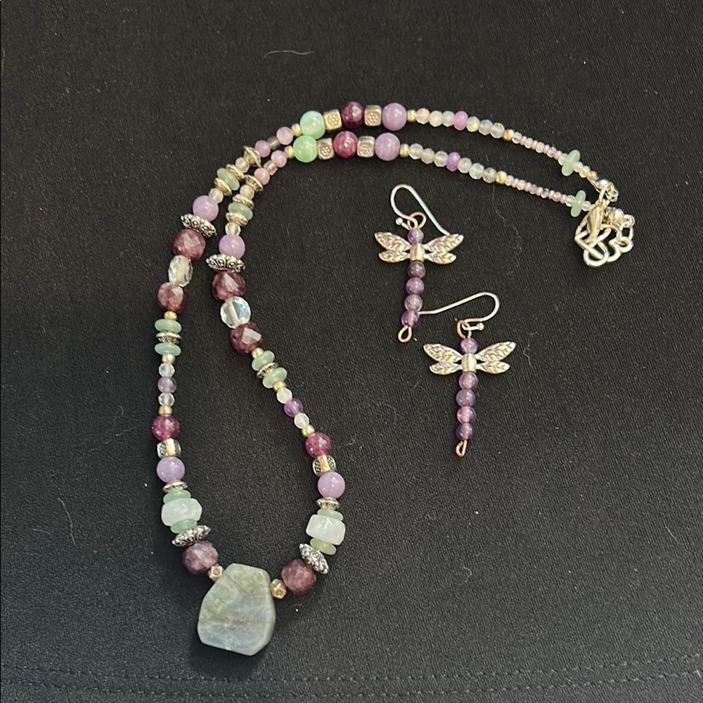 Beautiful assorted stones Necklace and dragonfly Earring Set